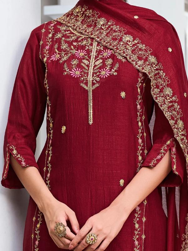 VP 9481 M Women Kurta and Trouser Duppata Set Silk Blend